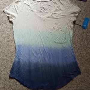 Me to we oversized leah ombre v neck tshirt